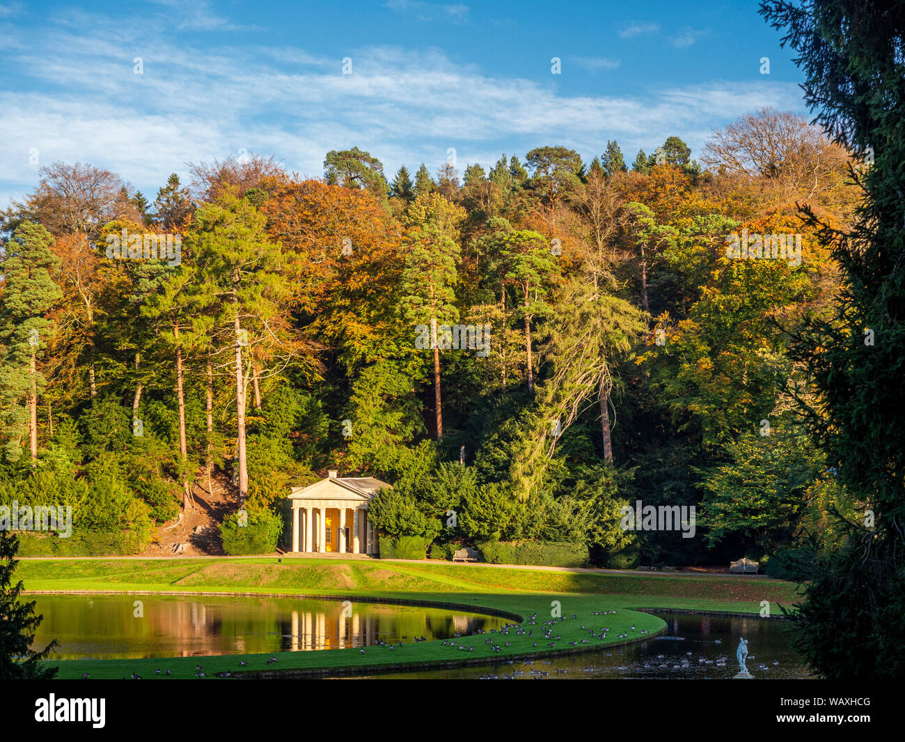 Studley Royal Jardín Acuático, North Yorkshire, Reino Unido. Foto de stock