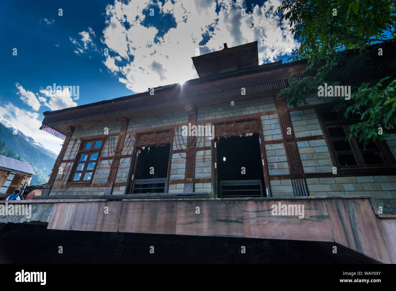 Manali, Himachal Pradesh, India - Mayo 30, 2019 : Manu Templo en los Himalayas. Foto de stock