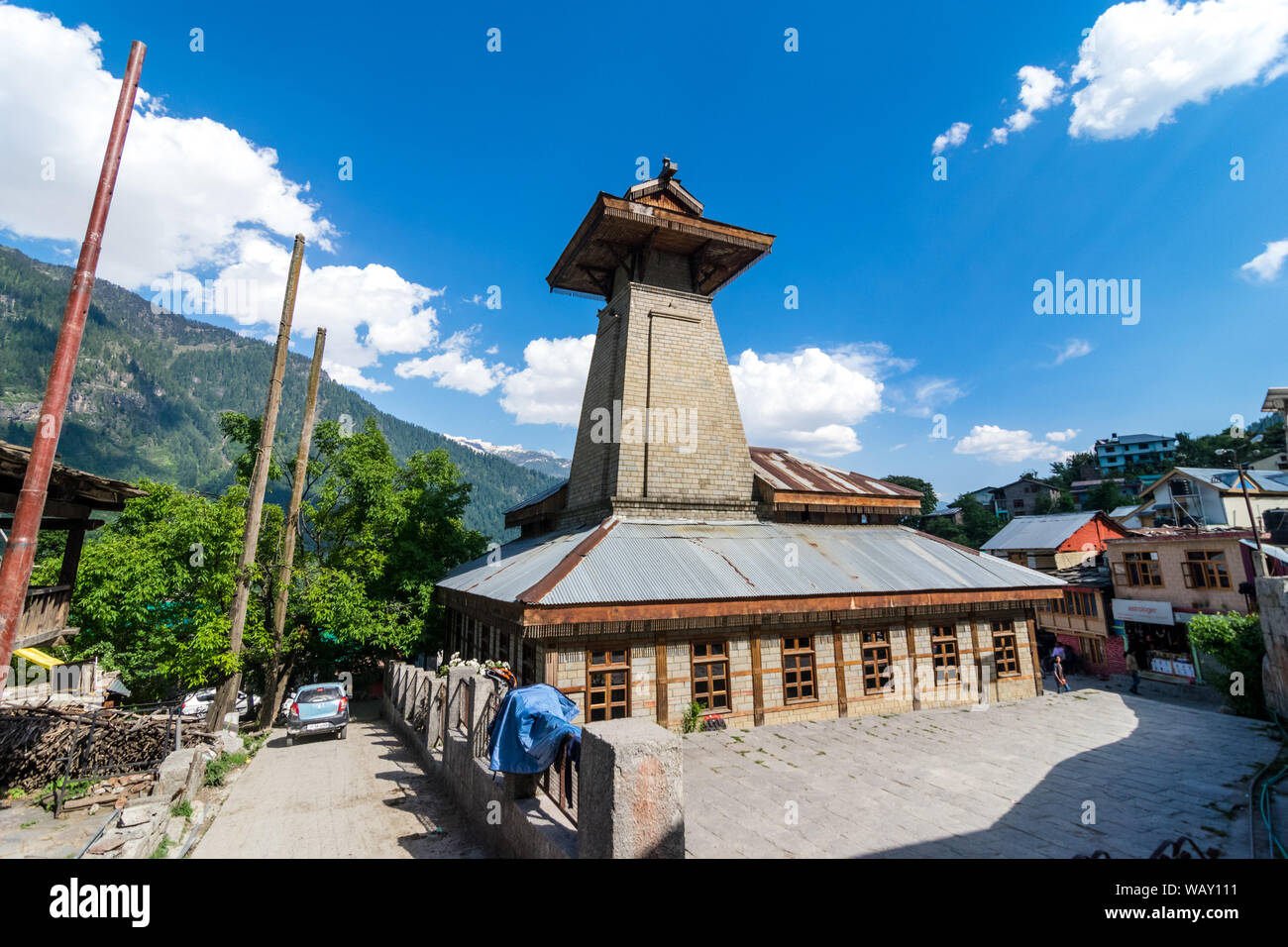 Manali, Himachal Pradesh, India - Mayo 30, 2019 : Manu Templo en los Himalayas. Foto de stock