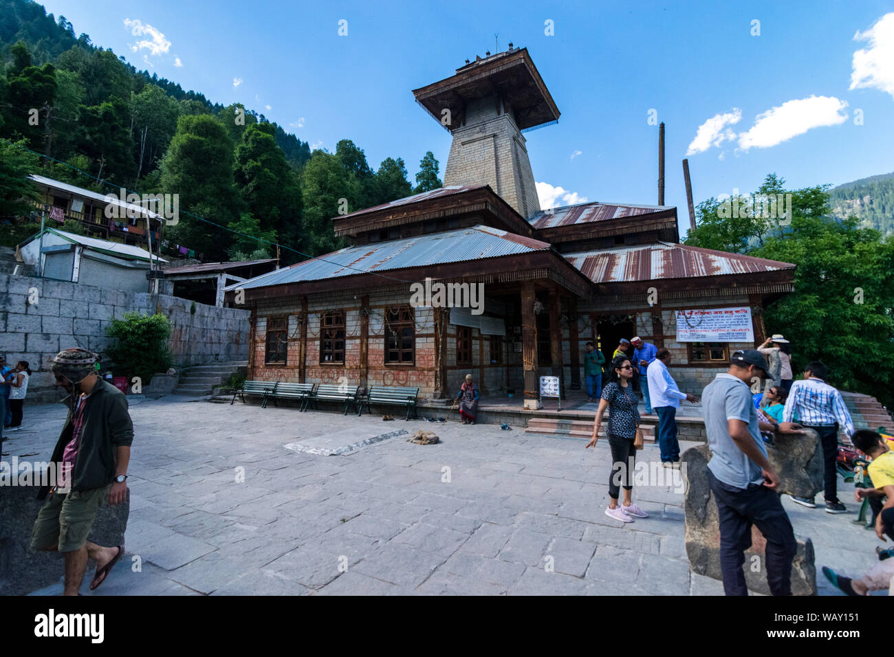 Manali, Himachal Pradesh, India - Mayo 30, 2019 : Manu Templo en los Himalayas. Foto de stock
