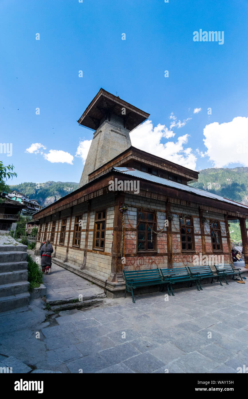 Manali, Himachal Pradesh, India - Mayo 30, 2019 : Manu Templo en los Himalayas. Foto de stock