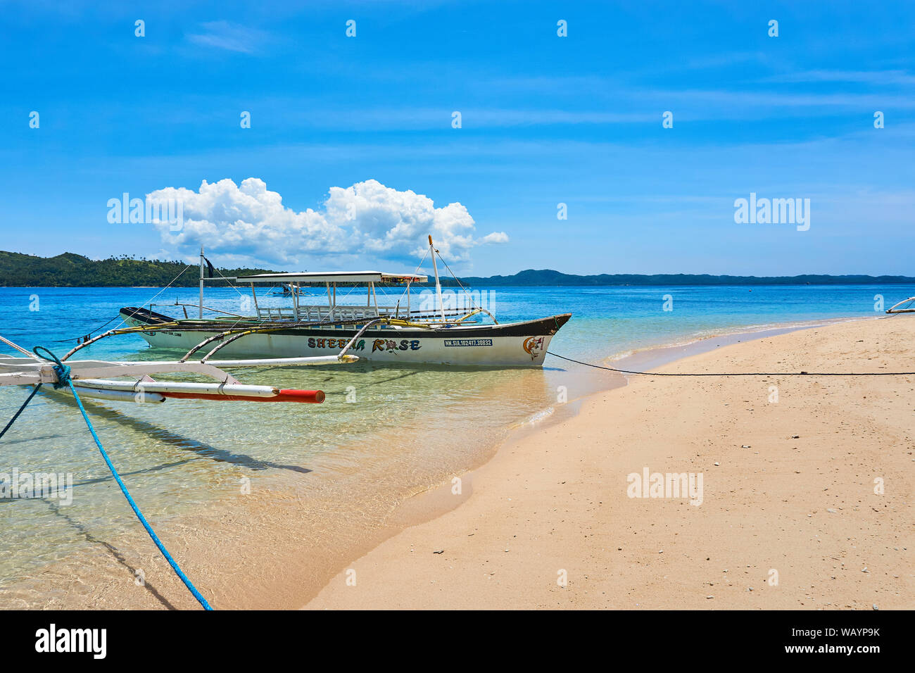 Filipinas, Siargao Island, a 20.Julio.2019 : Barcos en la playa cerca de la isla de siargao en Filipinas. Foto de stock