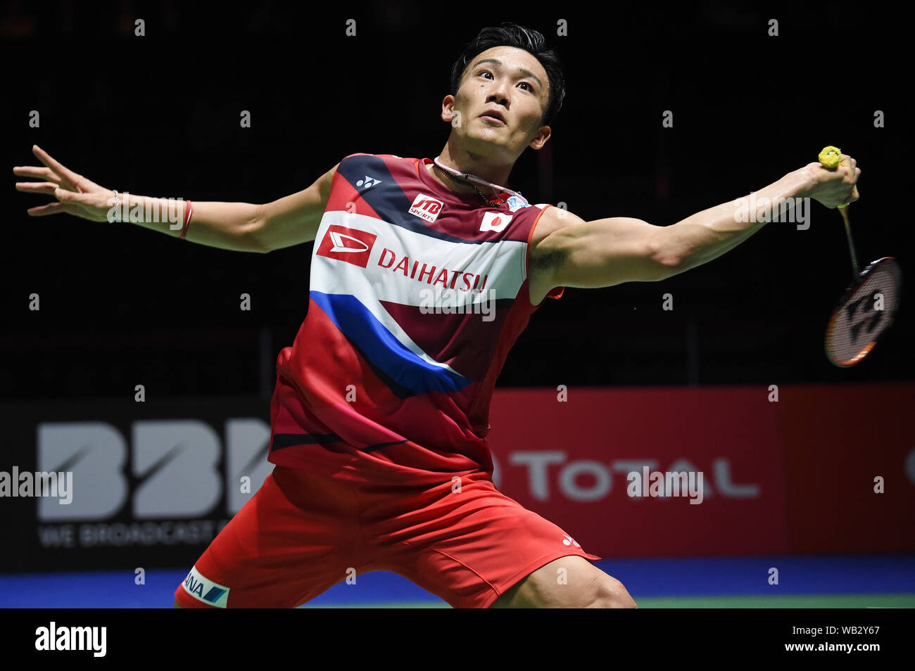 Basilea, Suiza. 23 Aug, 2019. Kento Momota (JPN) Badminton : La BWF Campeonatos del Mundo 2019 hombres solteros en cuartos de final en St. Jakobshalle de Basilea, Suiza . Crédito: Itaru Chiba/AFLO/Alamy Live News Foto de stock