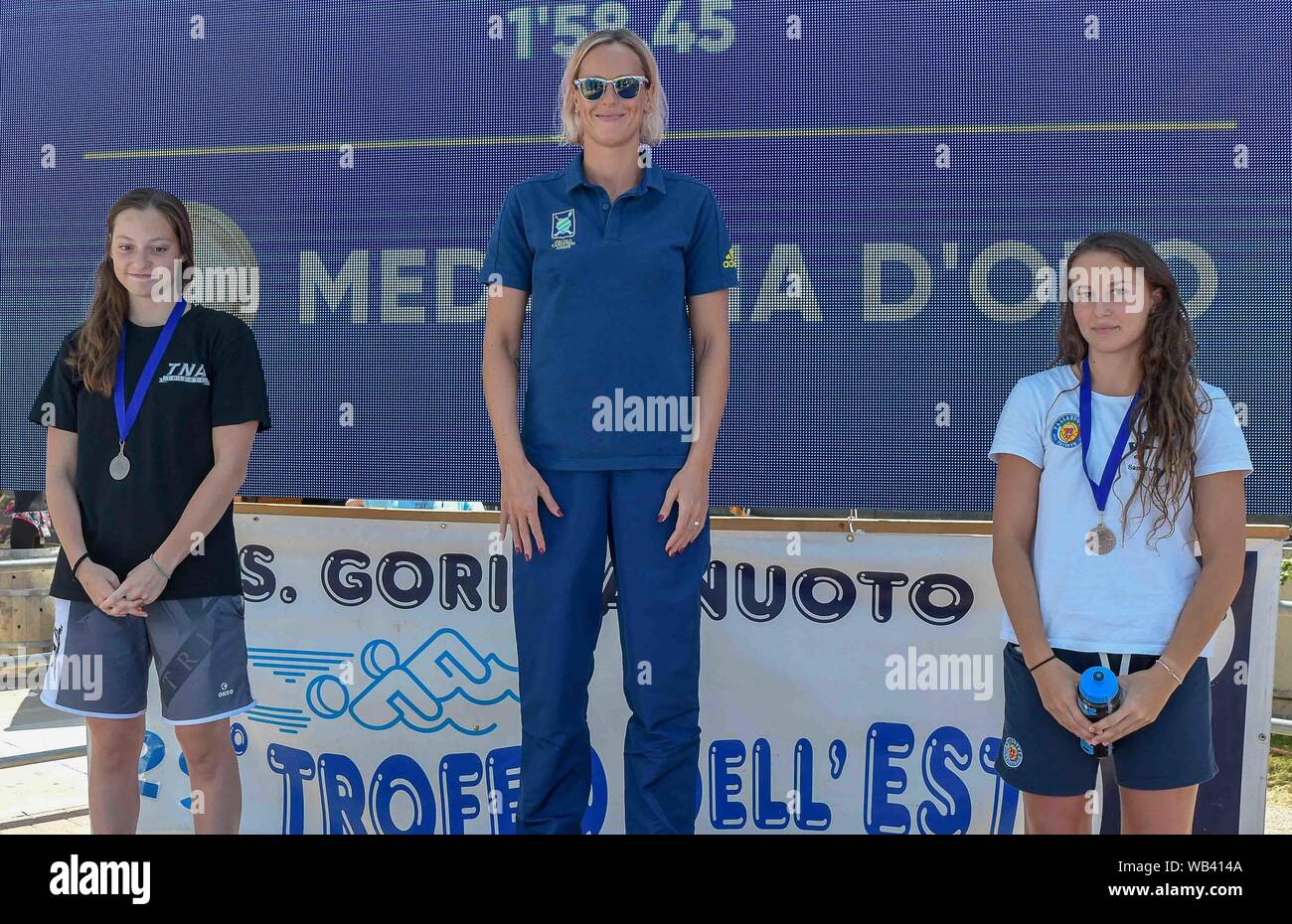 FEDERICA PELLEGRINI SUL PODIO DE 200SL durante el Trofeo dell'est 2019, Gorizia, Italia, 16 de junio de 2019, la natación Natación Foto de stock