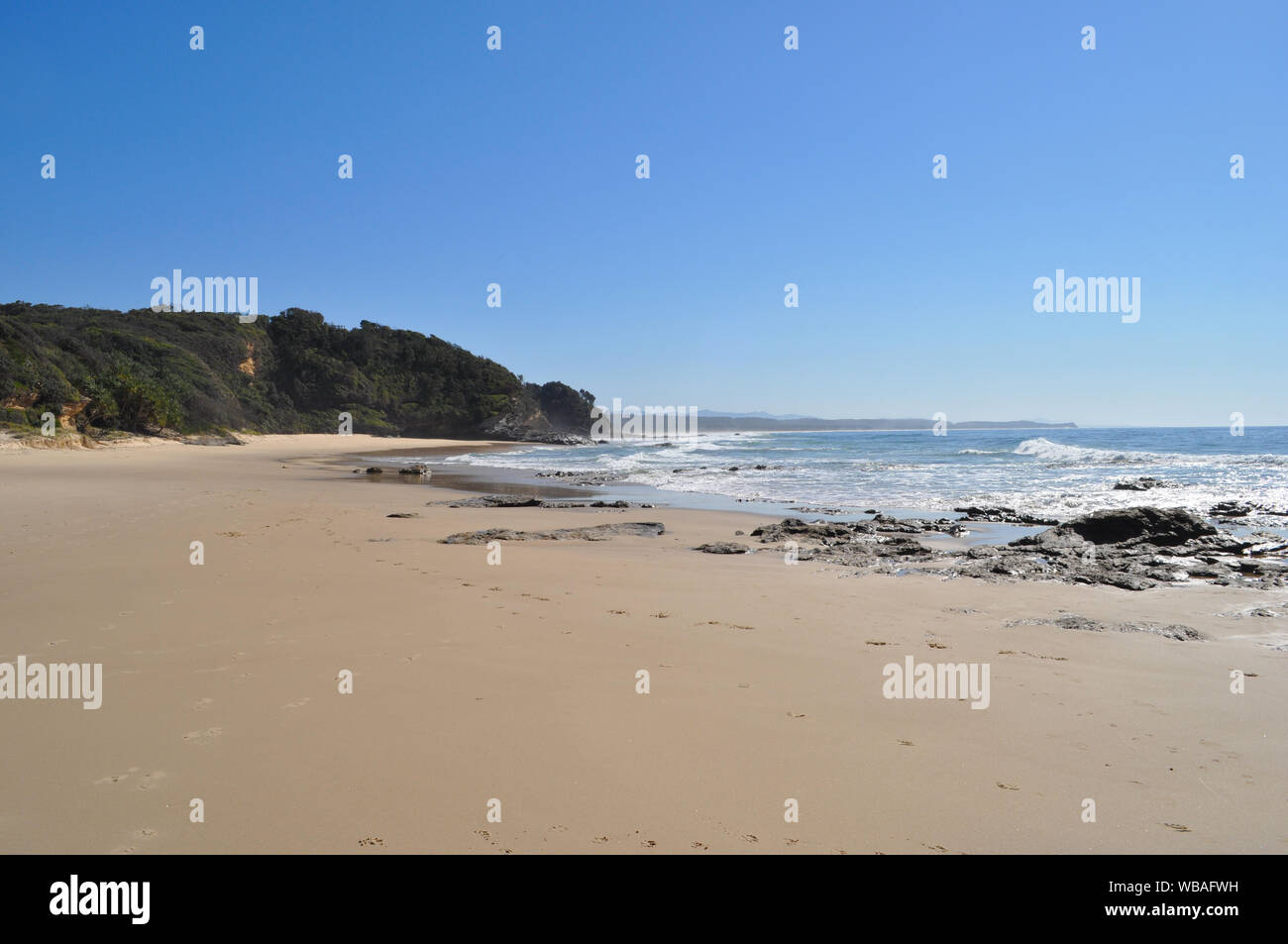 Escena de playa, al sur Valla Beach, Valla Beach, New South Wales,  Australia Fotografía de stock - Alamy