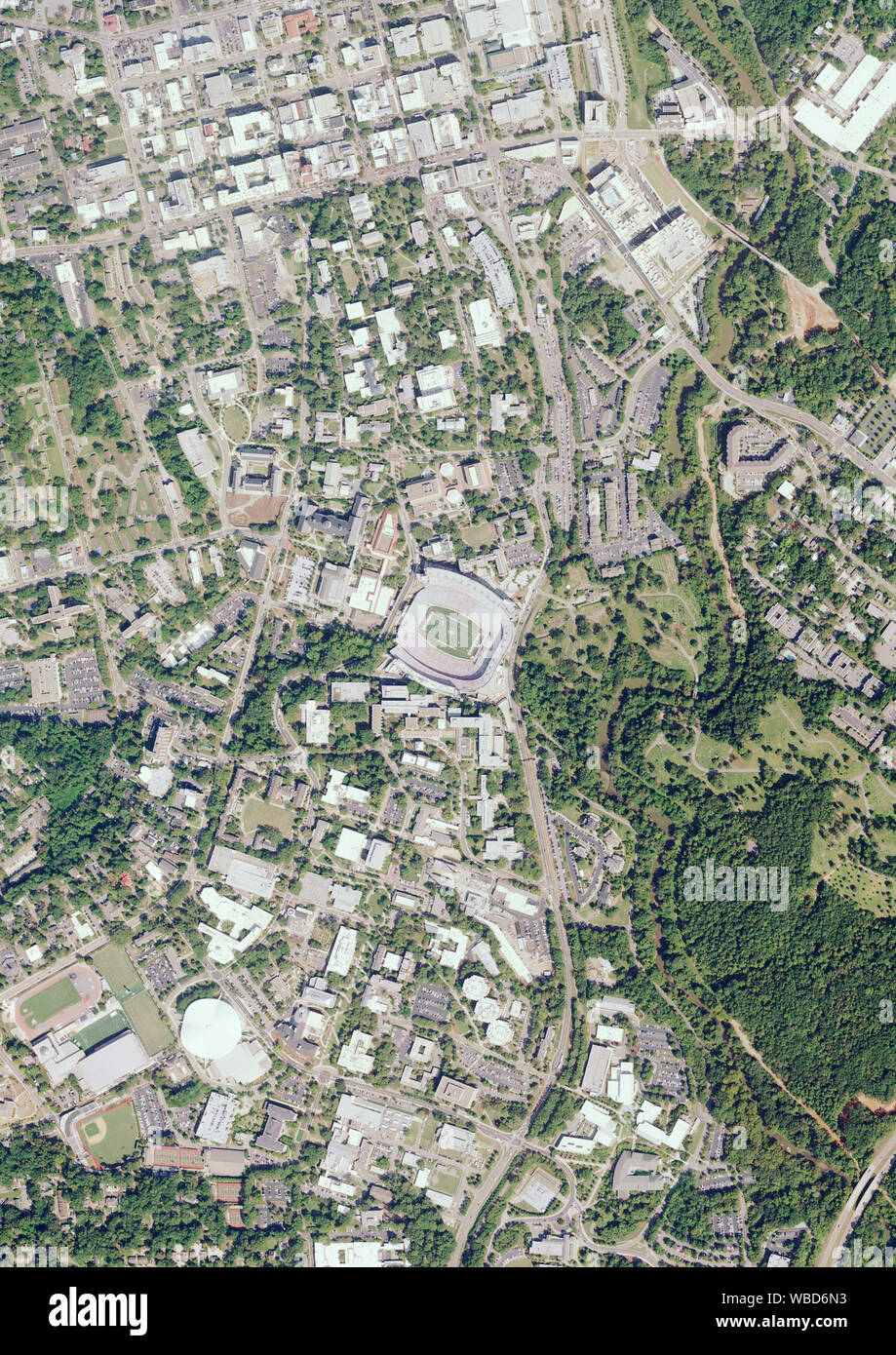 La fotografía aérea de Sanford Stadium, Athens, Georgia, Estados Unidos. Imagen reunidos el 22 de septiembre de 2017. Foto de stock