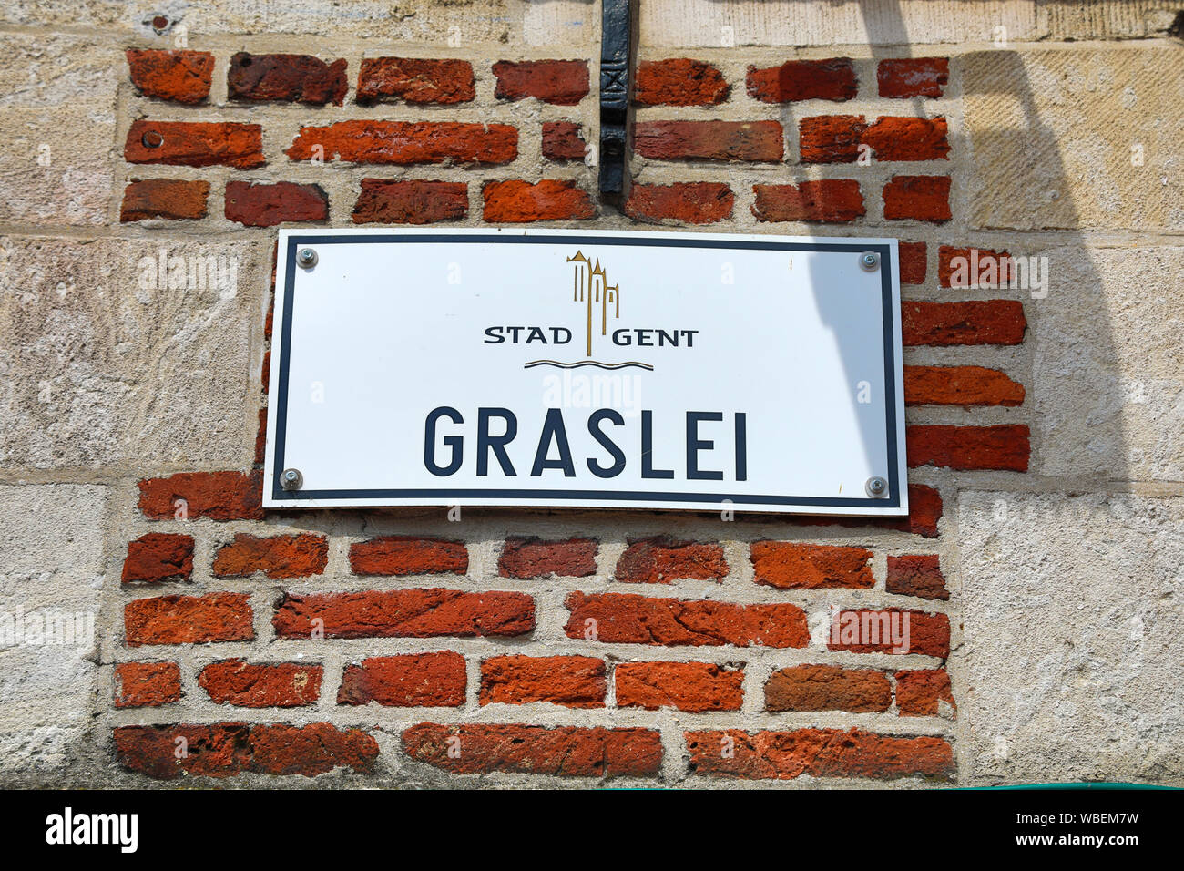 Graslei quay street sign, Gante, Bélgica Foto de stock