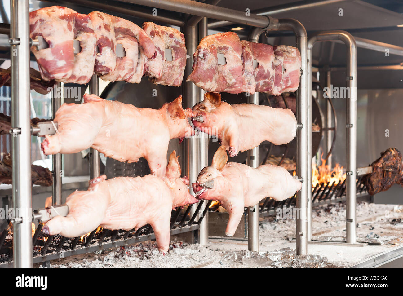 Close-up de cerdo en cocina comercial Foto de stock