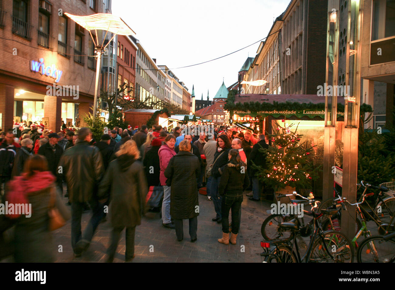 Feria de Navidad Lübeck Alemania puestos de mercado Foto de stock
