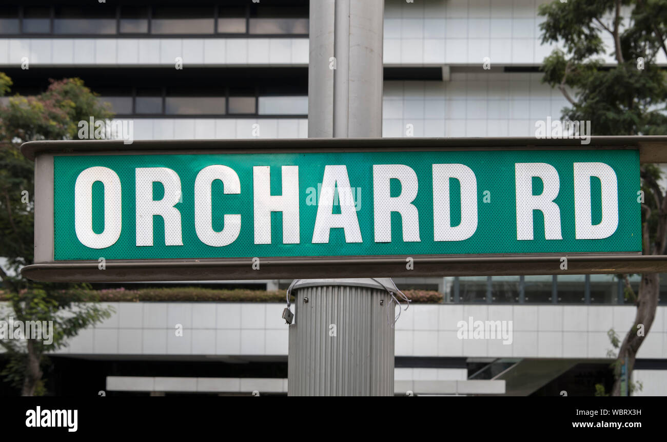 Signo de la calle Orchard Road, la ciudad de Singapur, Singapur Foto de stock