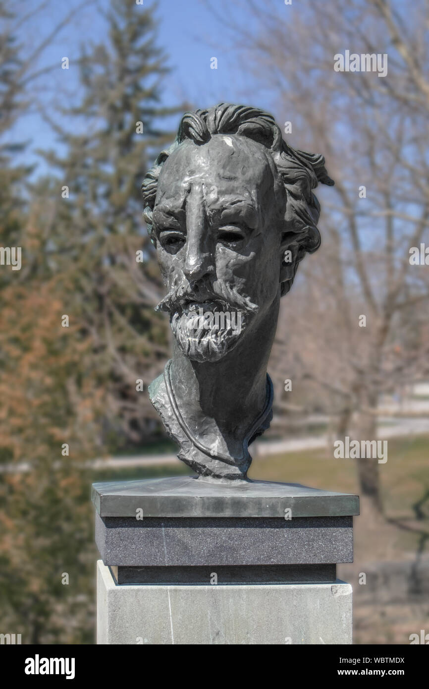 El retrato esculpido en el jardín que lleva su nombre: 'Shakespeare Jardín" en Stratford, Ontario. Foto de stock