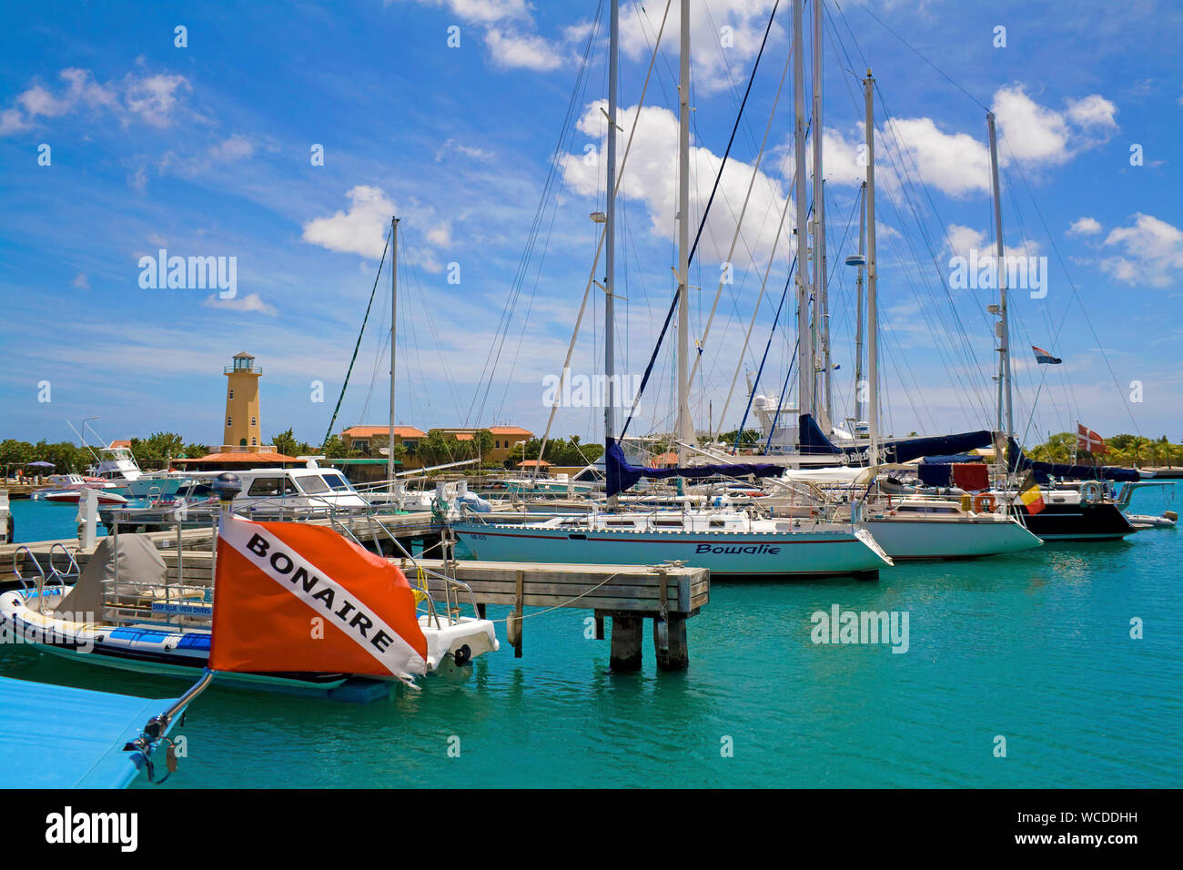 Marina, puerto de yates en Kralendijk, Bonaire, Antillas Holandesas Foto de stock