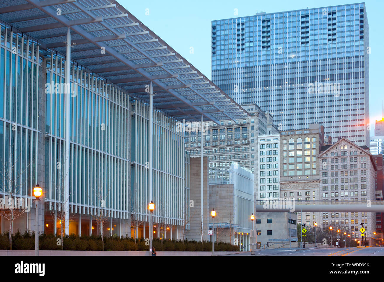 Chicago, Illinois, EE.UU. - El Instituto de Arte de Chicago al amanecer. Foto de stock