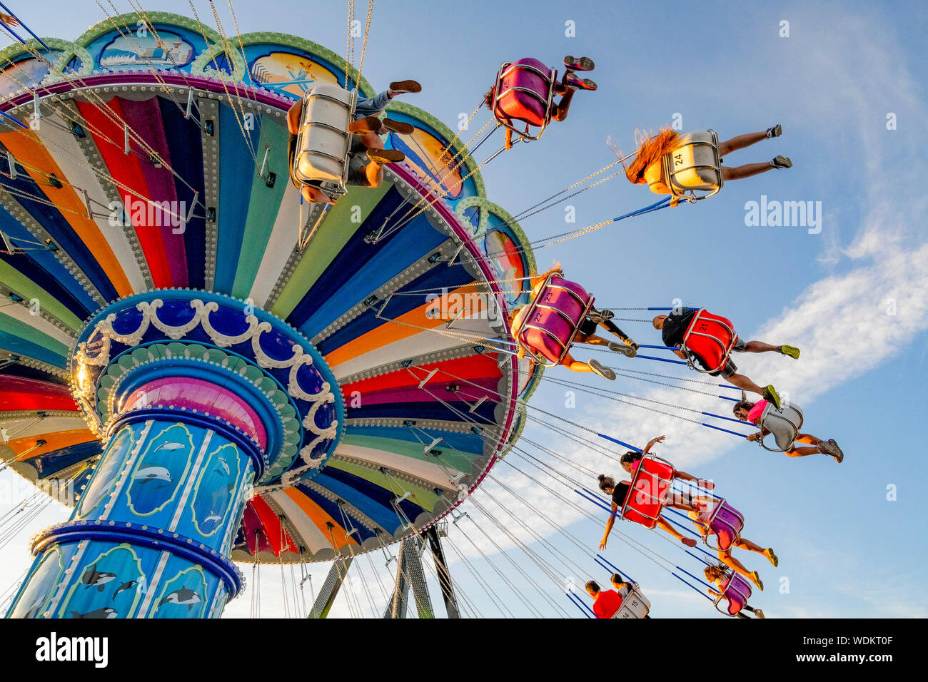 Mar a cielo Swinger, Hastings, Playland Park, Vancouver, British Columbia, Canadá Foto de stock