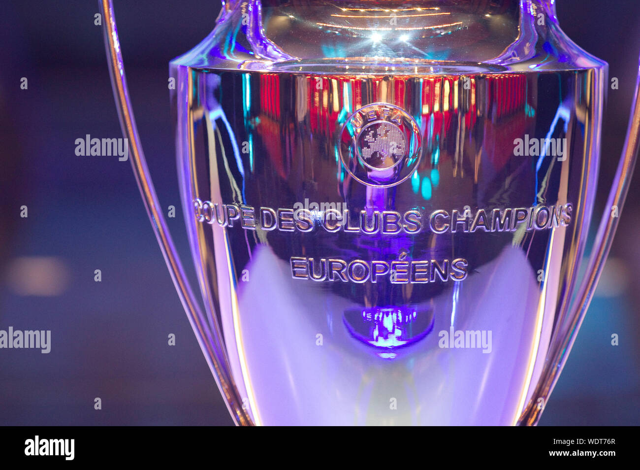 Mónaco, Mónaco. 29 Aug, 2019. Mónaco, Monte Carlo - Agosto 29, 2019: en la fase de grupos de la Liga de Campeones de la UEFA y sorteo de premios de Jugador del Año de la temporada 2019-2020, el pistoletazo de salida a la atmósfera con el Trofeo | Uso de crédito en todo el mundo: dpa/Alamy Live News Foto de stock