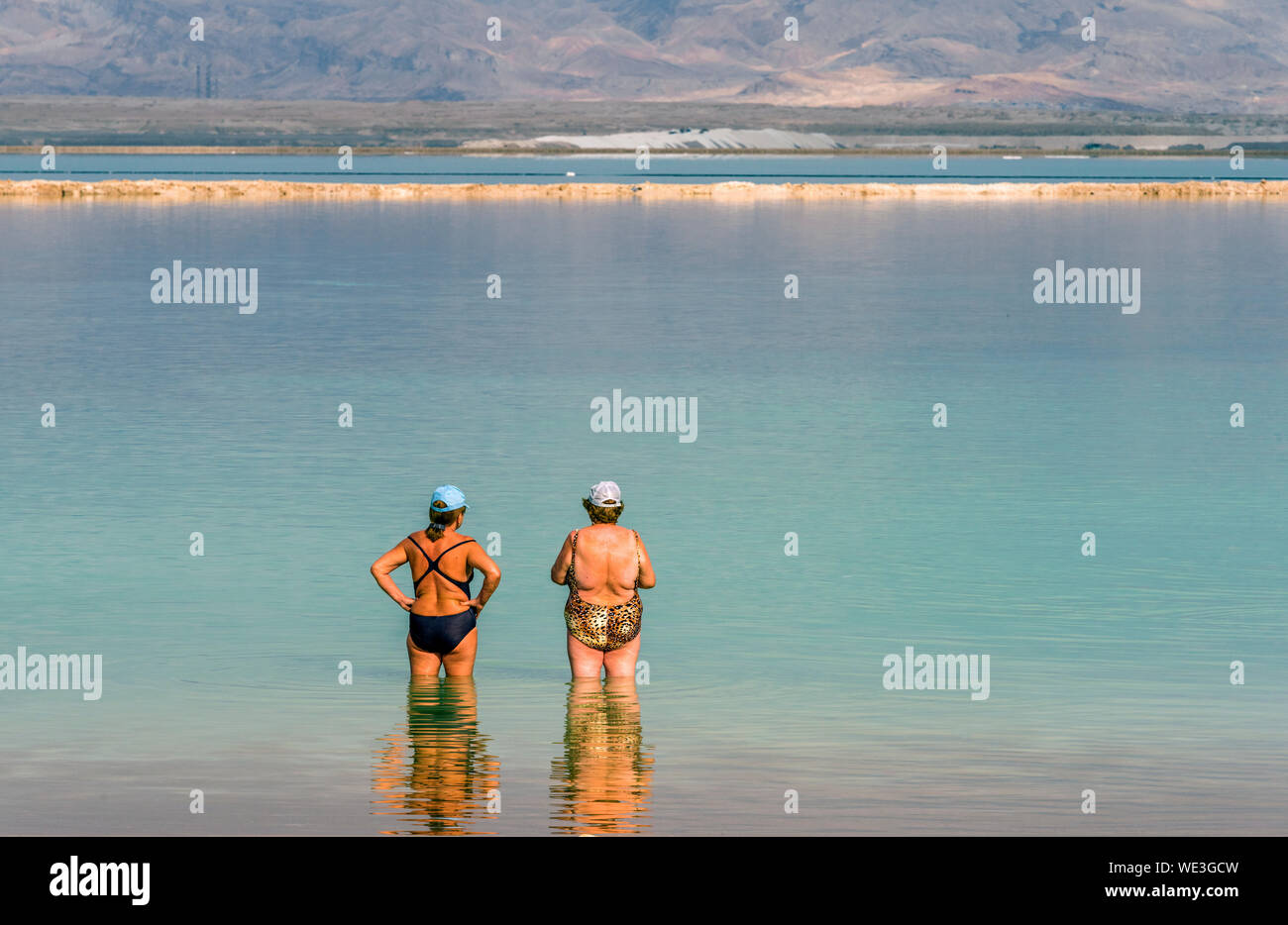 Vacaciones en el mar Muerto, Israel Foto de stock