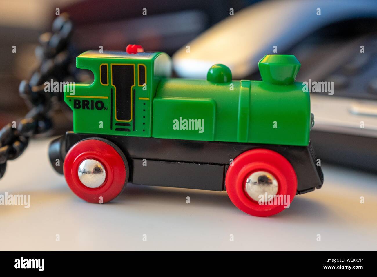 Close-up de juguete infantil tren desde la empresa sueca Brio, 29 de agosto  de 2019 Fotografía de stock - Alamy
