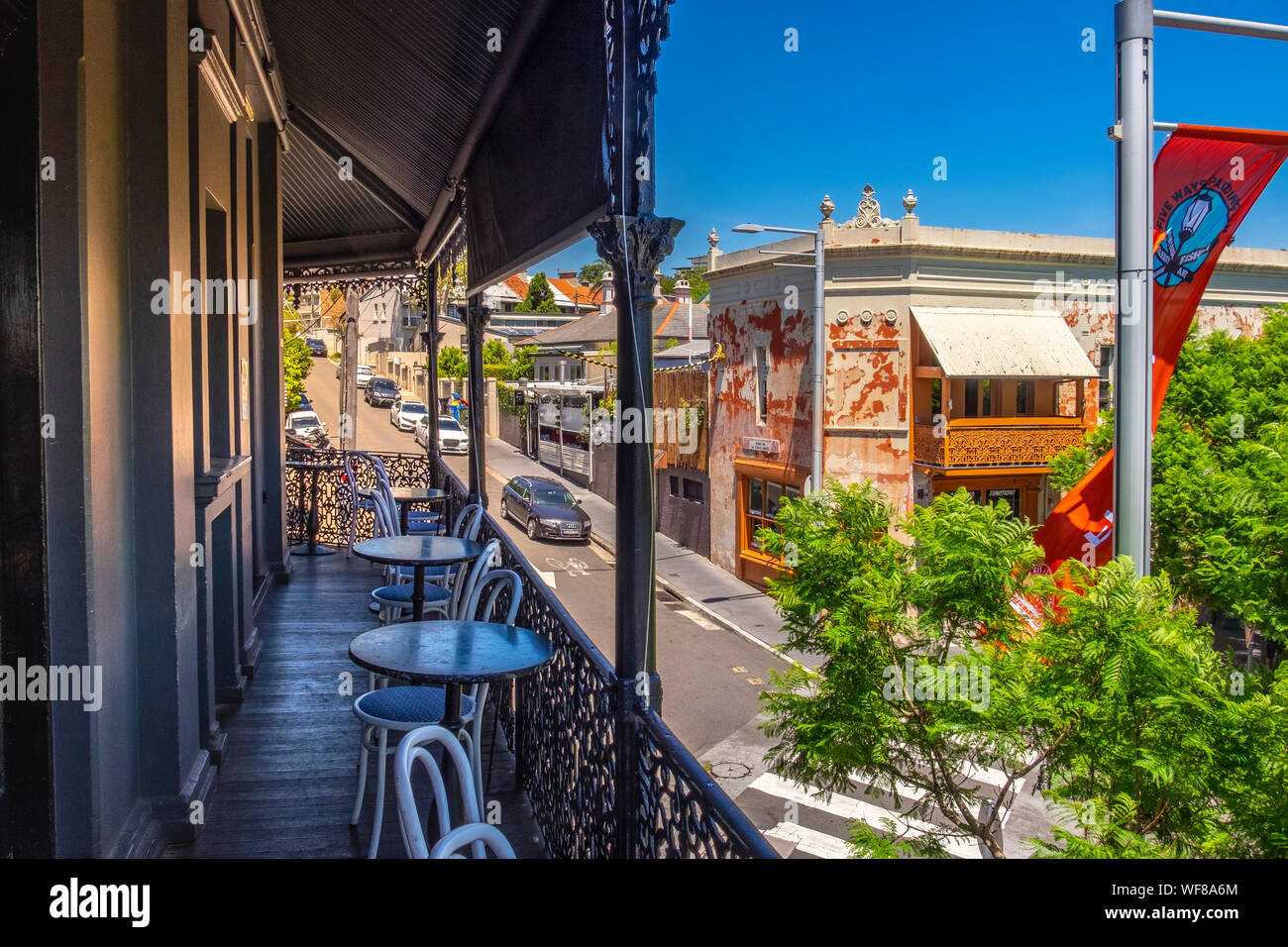 El Royal Hotel Paddington, Sydney, NSW, Australia. Hangout pulido con un pub en el piso de abajo, arriba en el restaurante y un bar en la azotea con vistas a la ciudad. Foto de stock