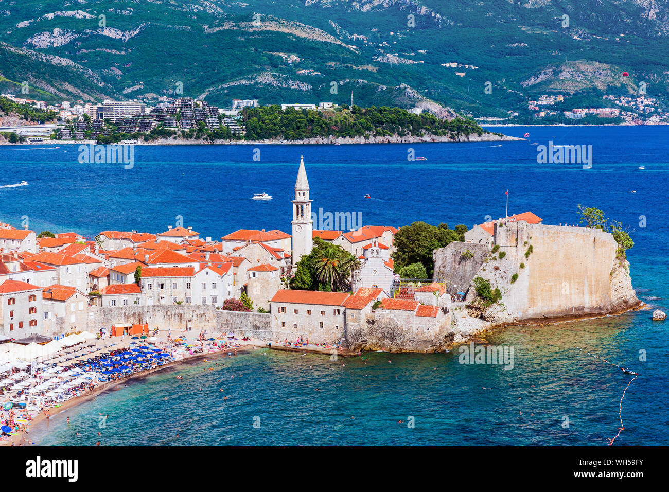 Budva, Montenegro. Vista panorámica de la ciudad vieja. Foto de stock