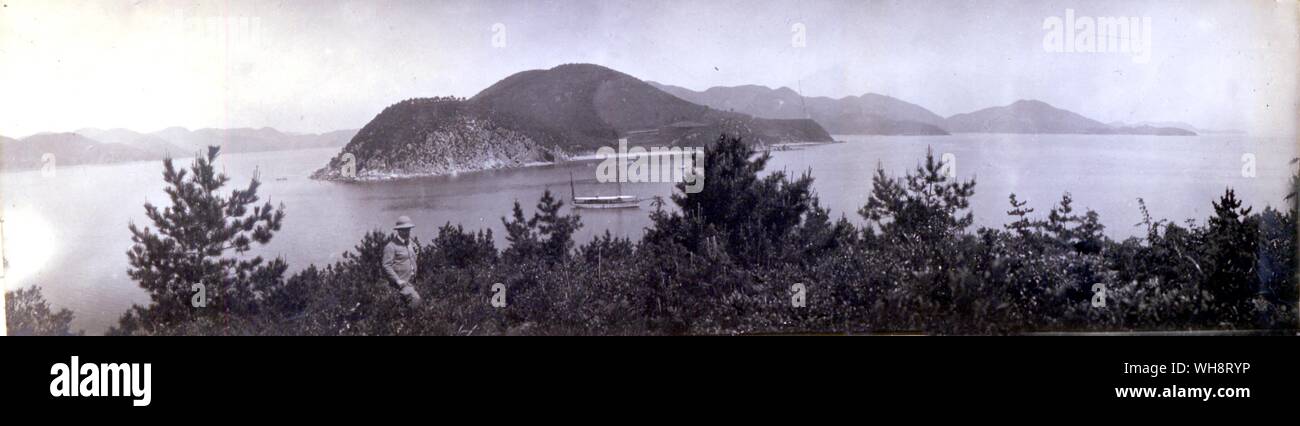 Naba bay desde Kimishima. 1900. Foto de stock