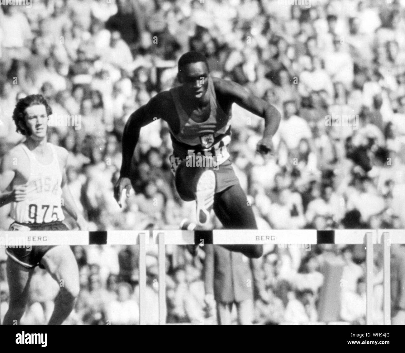 Septiembre 1972: Juegos Olímpicos de Munich: John Akii Bua (Uganda) ganó los 400 metros vallas en menos de 48 segundos. Foto de stock