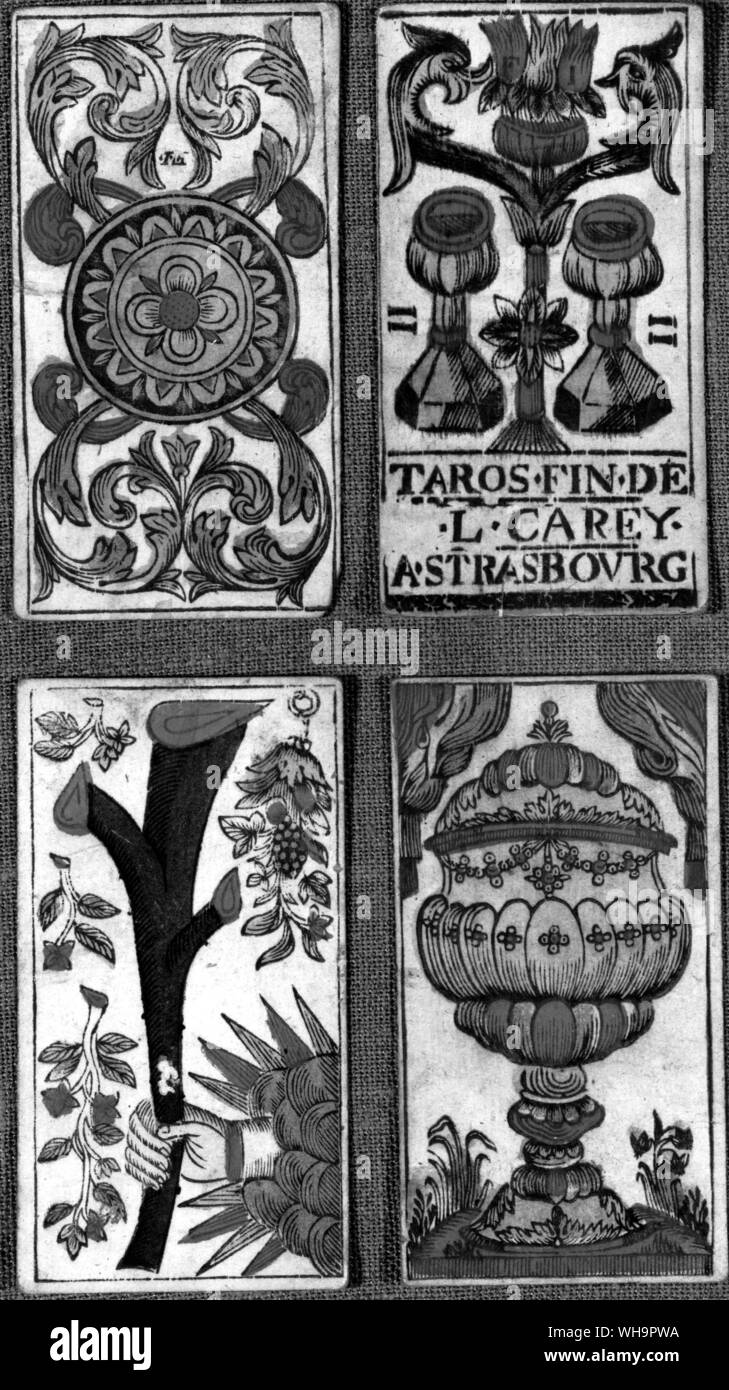 Carta del Tarot, el dos de copas, desde un paquete del tipo Marsella (parte  superior derecha Fotografía de stock - Alamy