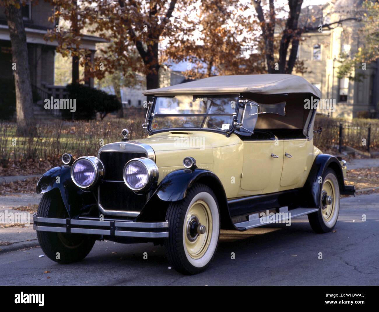 Uno de America's coches de gran calidad fue el Cunningham V8. Este es un 1926 V6 Sport Touring. Foto de stock
