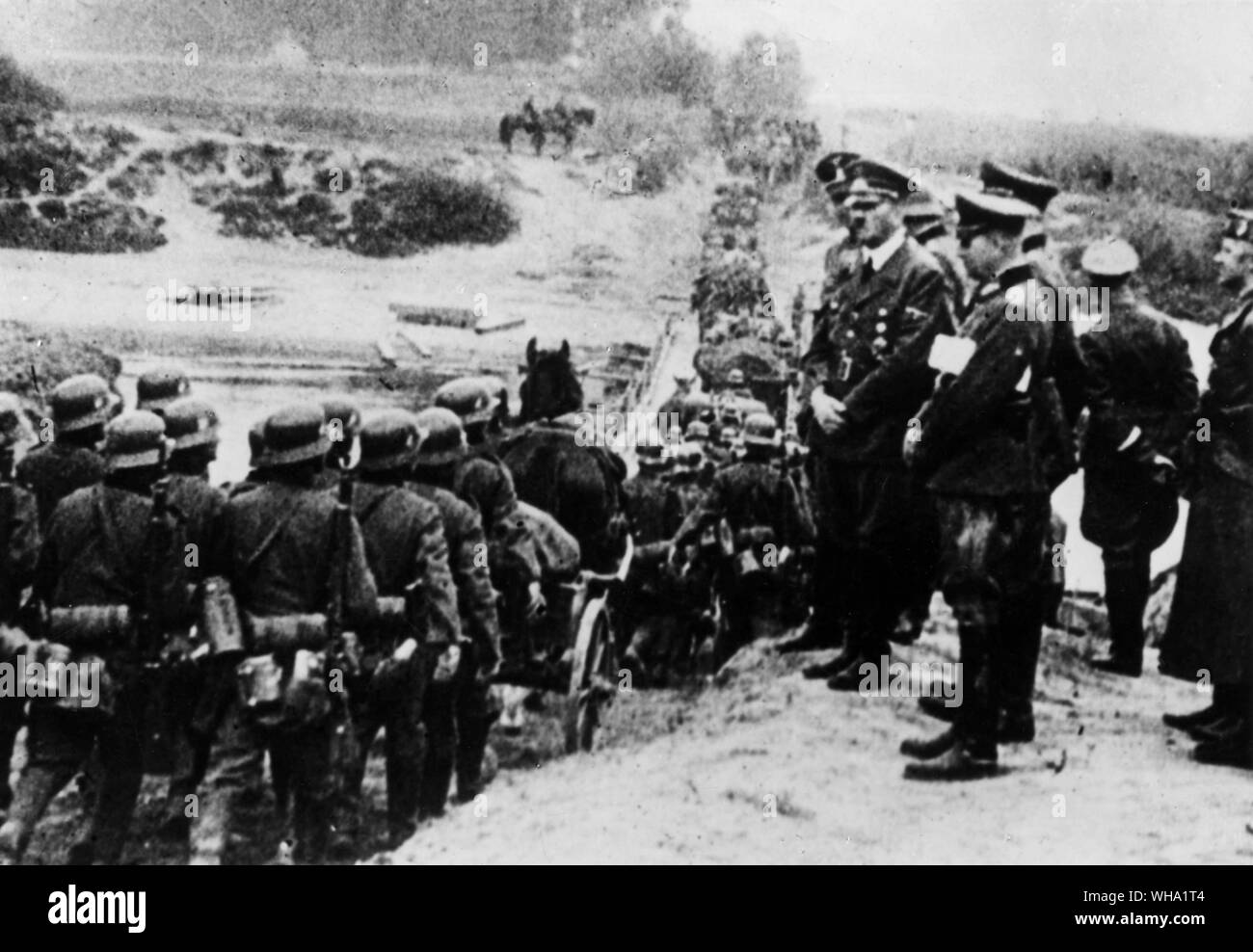 WW2: las tropas alemanas entrar en Polonia el 1 de septiembre de 1939 para iniciar la guerra. Foto de stock
