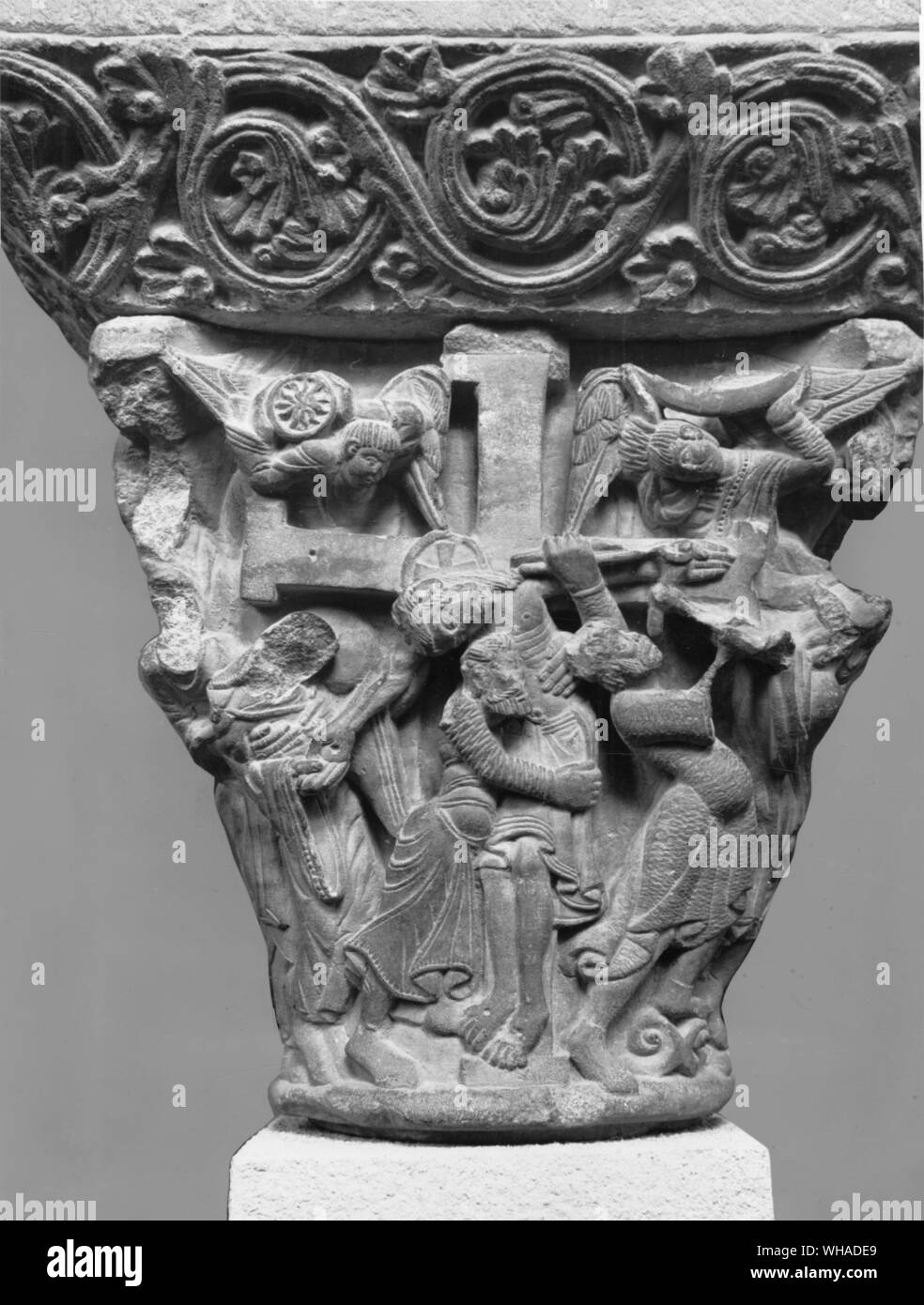El Descendimiento de la Cruz c 1140. Pamplona Museo de Navarra. Barcelona Foto de stock