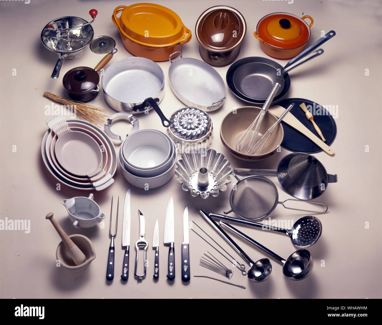 Utensilios de cocina modernos fotografías e imágenes de alta resolución -  Alamy