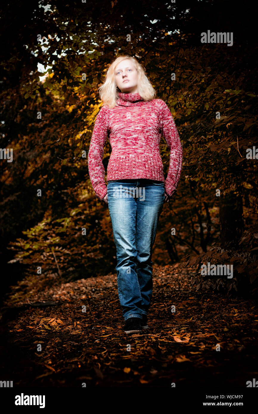 Jeans soñadores e imágenes alta resolución Página 2 - Alamy