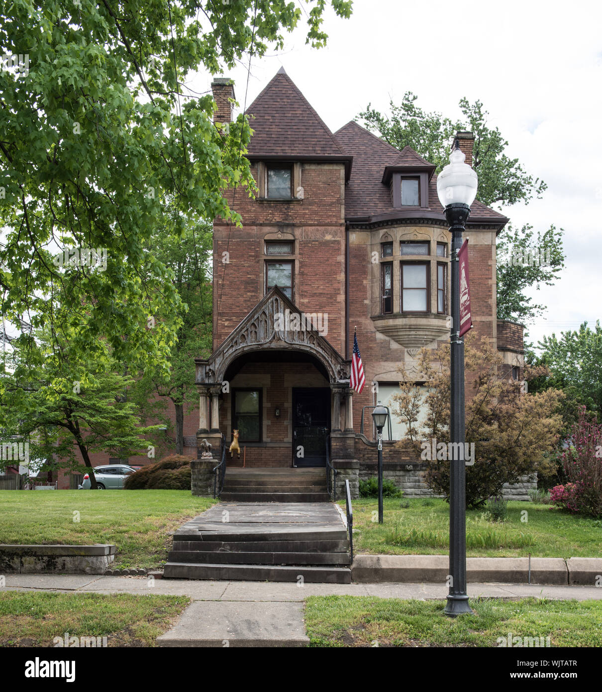 Casa a 916 Juliana JuliaAnn Street en el distrito histórico de Parkersburg, West Virginia