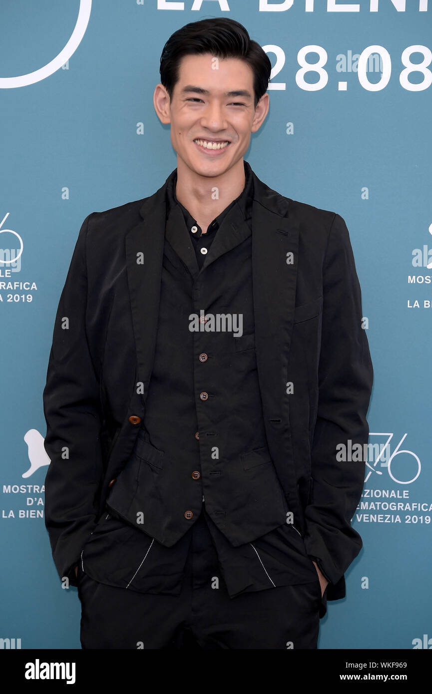 76º Festival de Cine de Venecia 2019, Photocall film 'Lan xin da ju yuan (Sábado) de ficción". Foto: Nakajima Ayumu Foto de stock