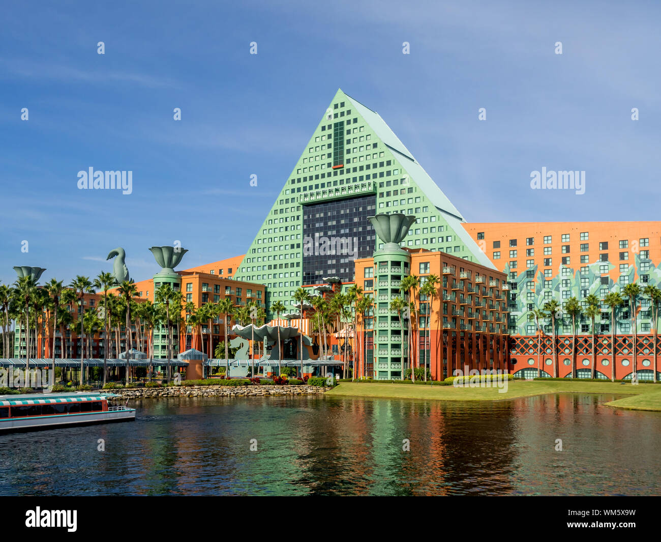 Hoteles y el Disney World Resort cerca de Orlando, Florida. Hay muchos hoteles en el resort Fotografía de stock - Alamy Hoteles y el Disney World Resort cerca de Orlando, Florida. Hay muchos hoteles en el resort Fotografía de stock - Alamy