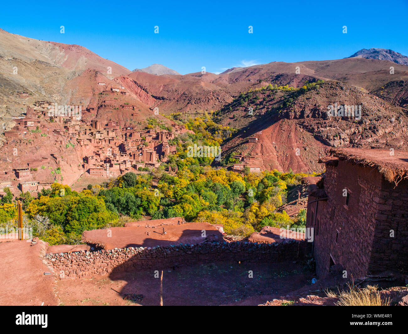 Megdaz un pueblo bereber en el Alto Atlas de Marruecos Foto de stock