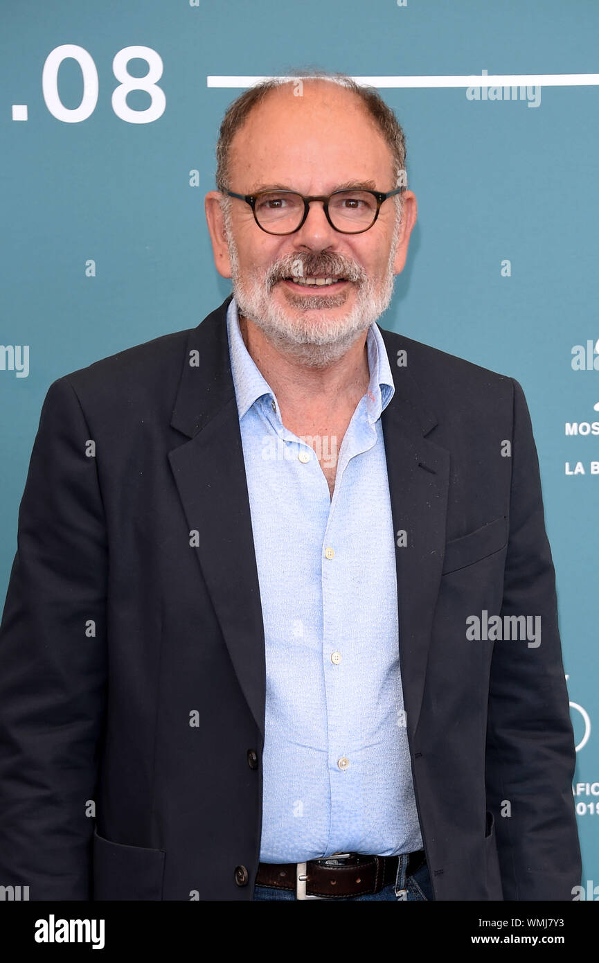 76º Festival de Cine de Venecia 2019, Photocall película "Gloria Mundi". Foto: Jean-Pierre Darroussin Foto de stock