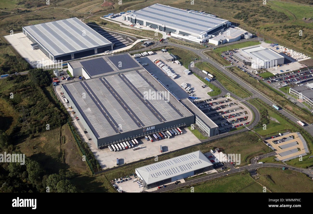 Vista aérea Amazon Man3 & ALDI Oficina Regional y centro de