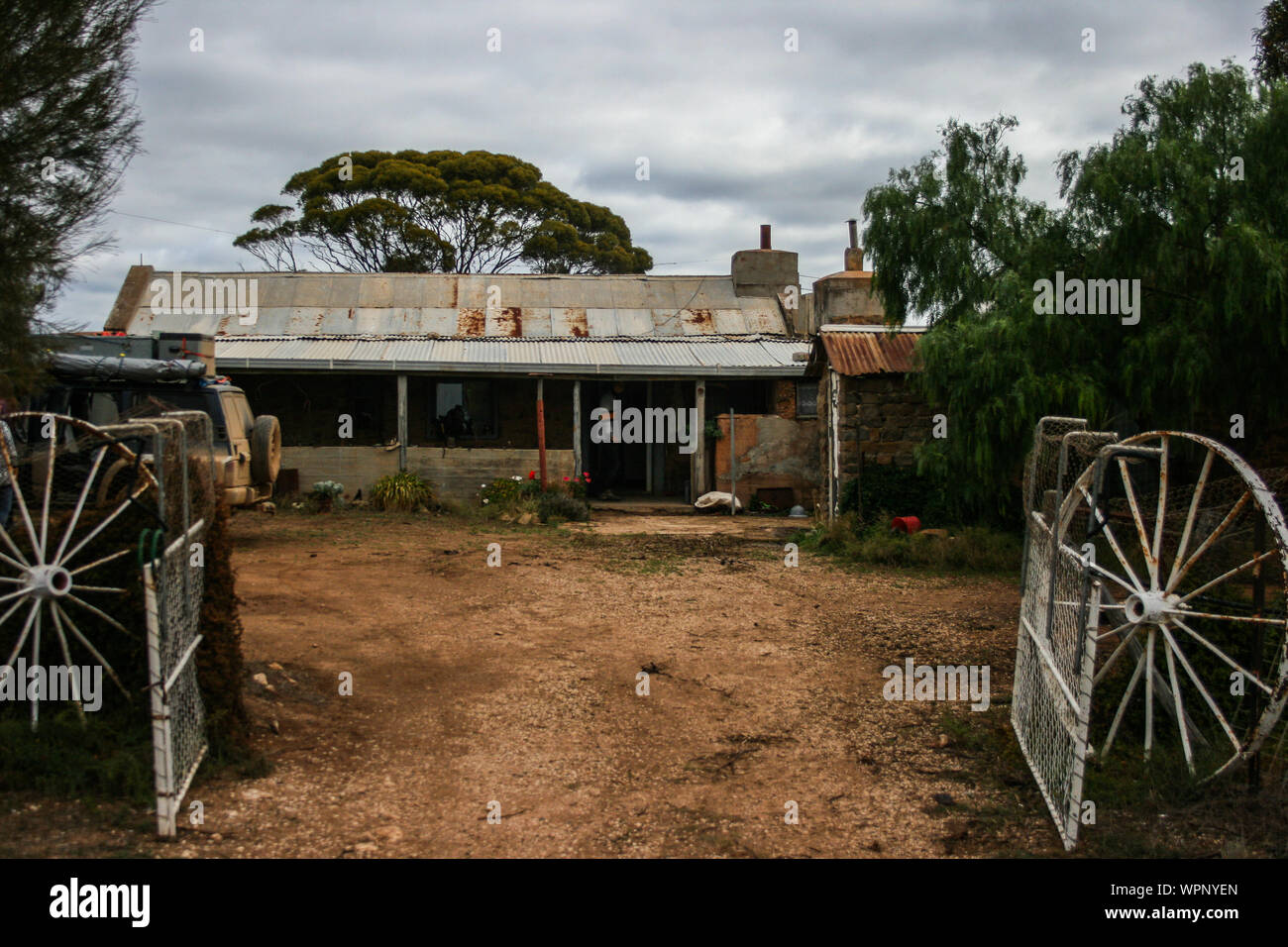 Old Homestead cerca de Esperance, pernoctaciones permitidas, Australia Occidental Foto de stock