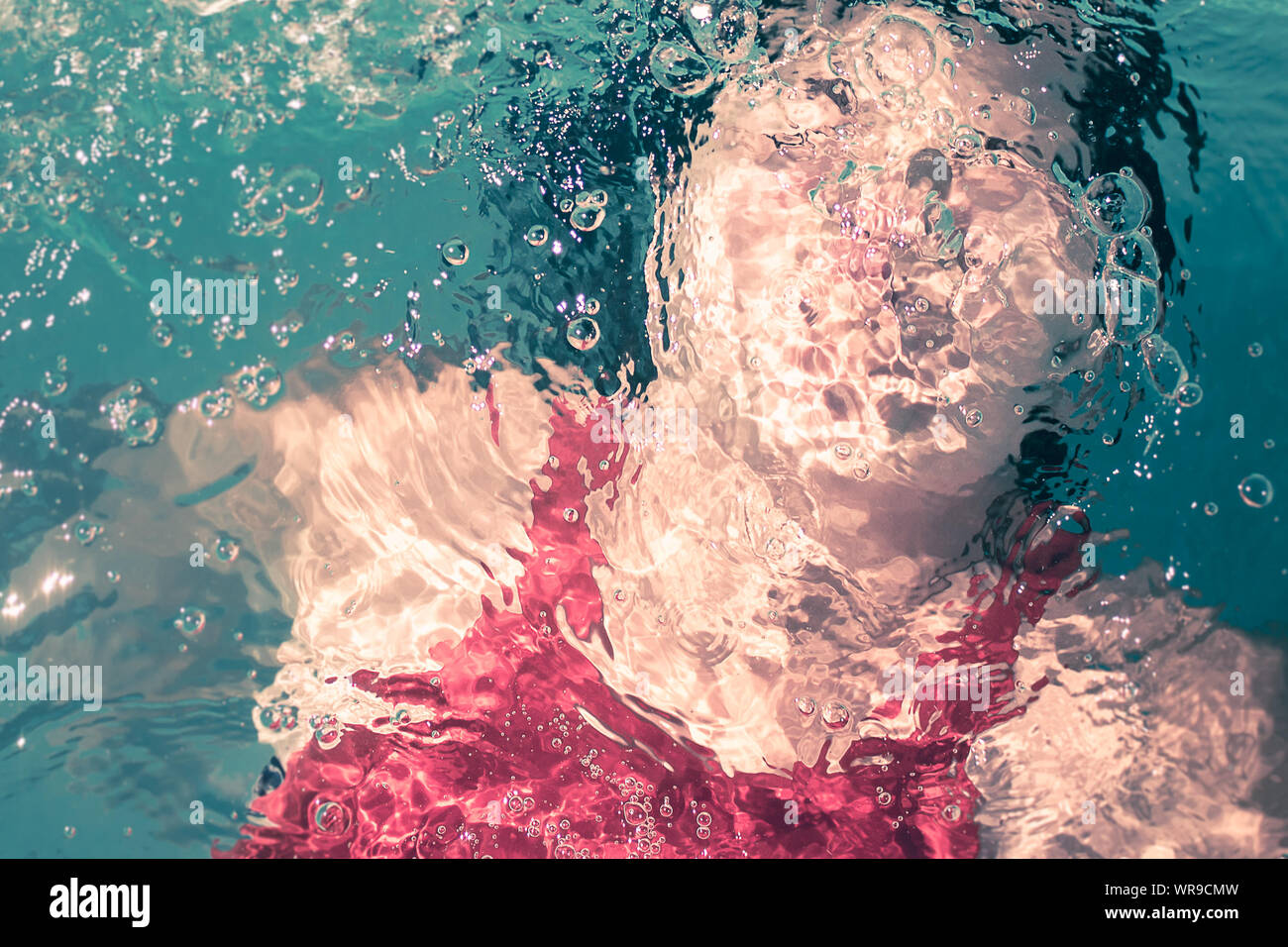 Close-up de una mujer nadar Foto de stock