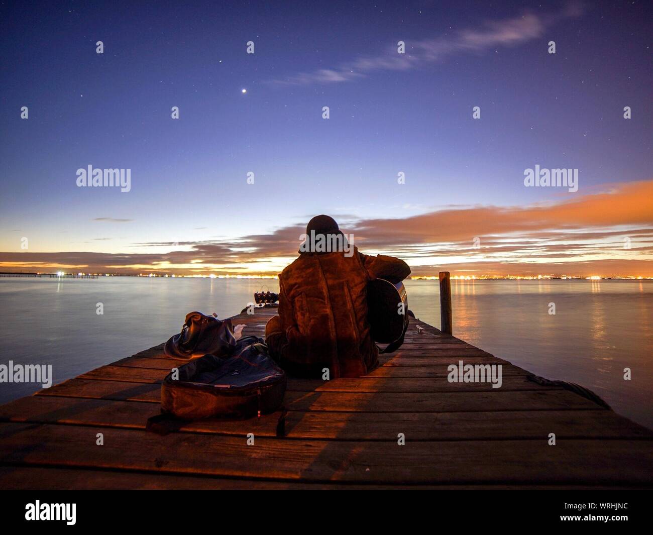 Lago De Guitarra Fotos e Imágenes de stock - Página 3 - Alamy