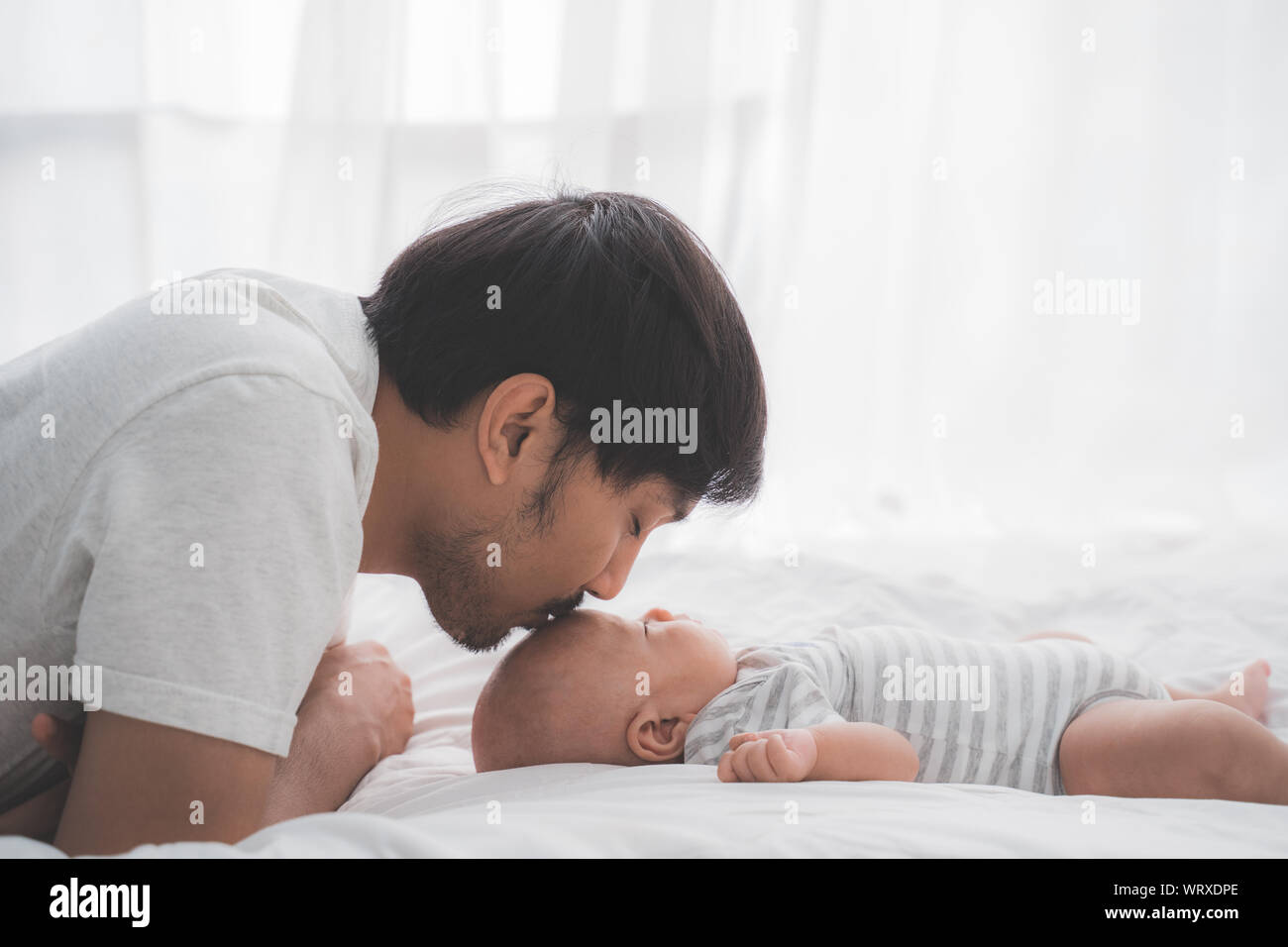 Beso Fotos E Imagenes De Stock Pagina 3 Alamy