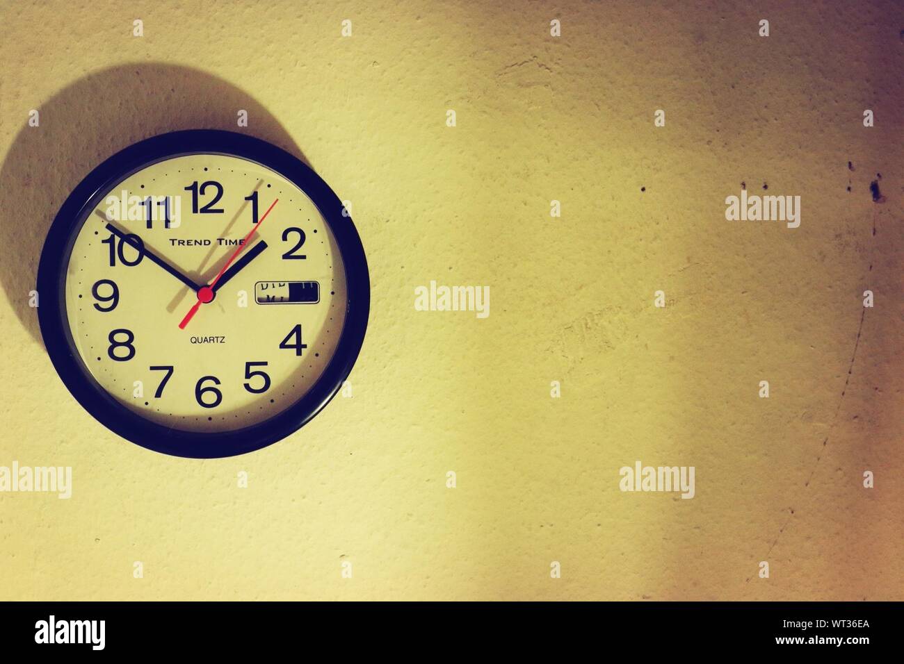 Reloj En La Pared Fotos e Imágenes de stock Alamy Reloj En La Pared Fotos e Imágenes de stock Alamy