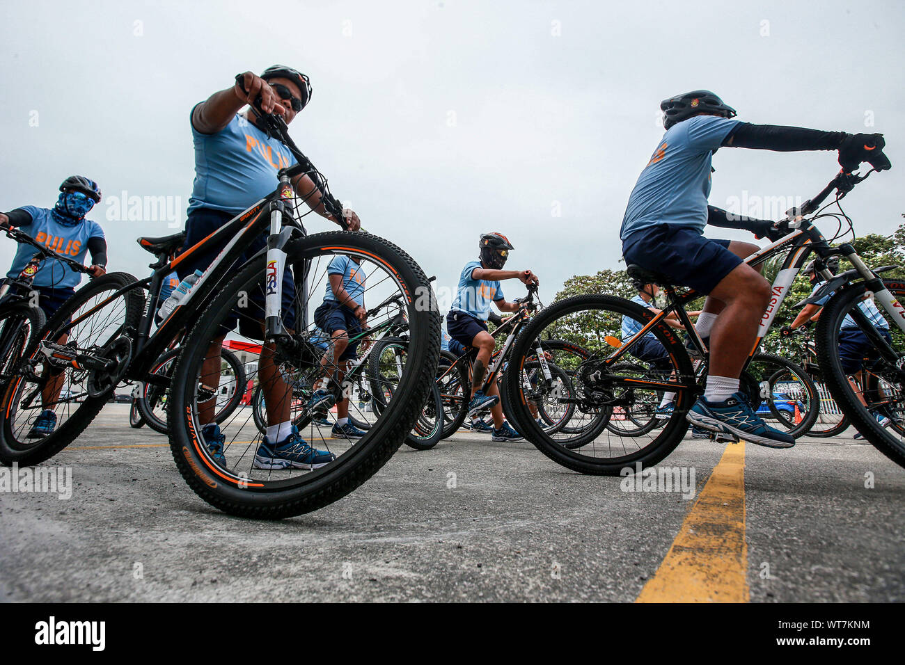 Manila, Filipinas. 11 Sep, 2019. Los miembros de la Policía Nacional  filipina (PNP) Bike Patrol practicar maniobras con sus bicicletas en  Manila, Filipinas, el 11 de septiembre, 2019. El PNP se desplegarán