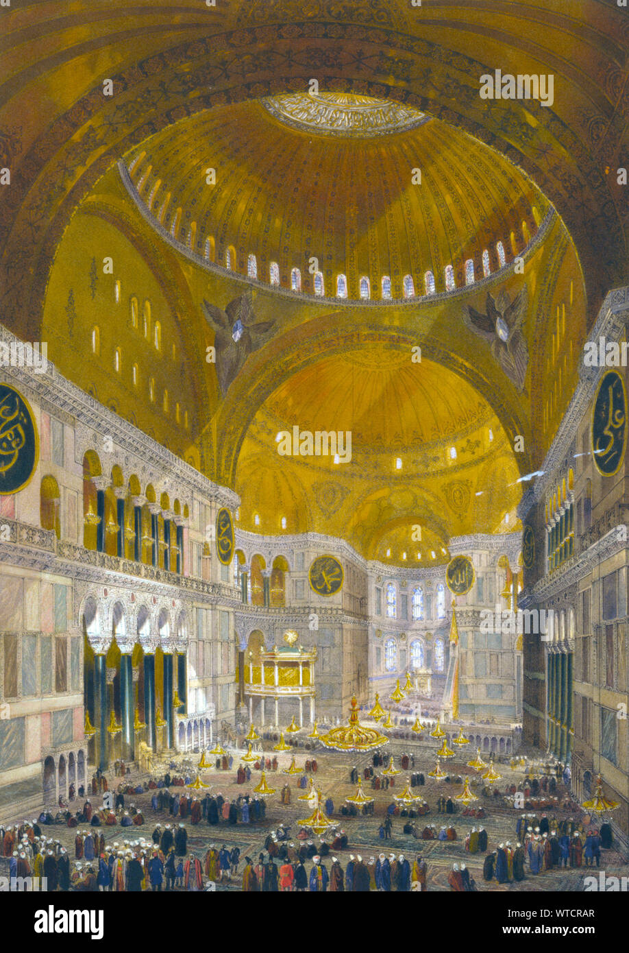 Nave de la mezquita de Ayasofya, antiguamente la Iglesia de Hagia Sophia, que mira hacia el oriente; con grupos de hombres en trajes tradicionales. Turquía (Imperio Otomano). Foto de stock