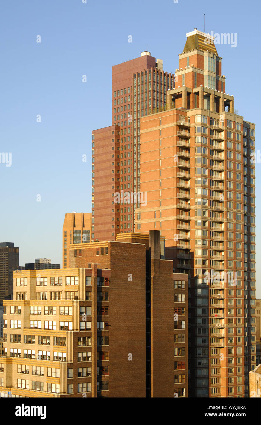 Alto edificio residencial, Manhattan, Nueva York Foto de stock