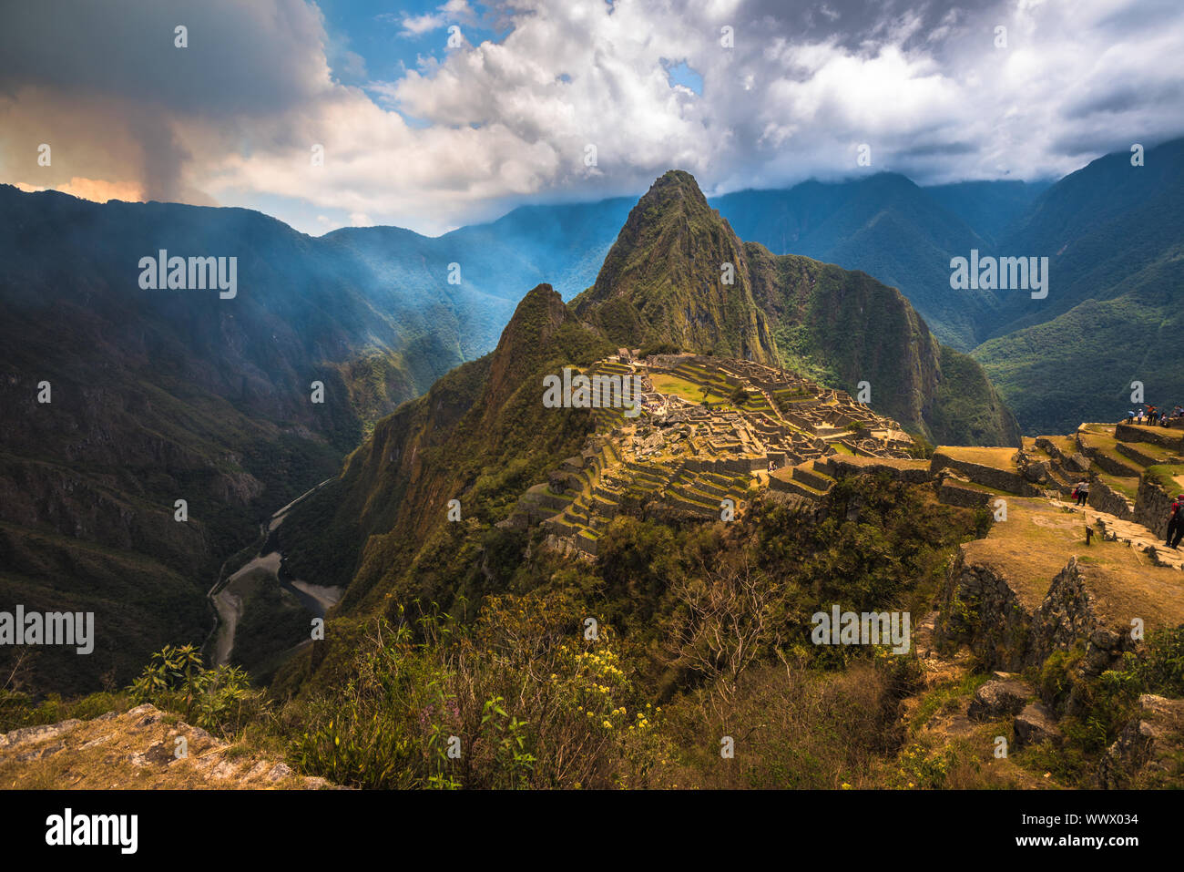 Machu Picchu, Sitio del Patrimonio Mundial de la UNESCO. Una de las nuevas Siete Maravillas del Mundo. Foto de stock