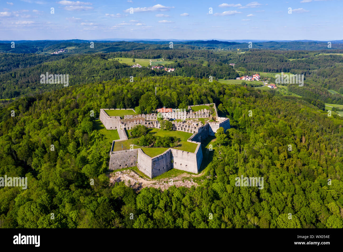 Por antena drone de Fortaleza Rothenberg, Franconia, Baviera, Alemania, Europa Foto de stock