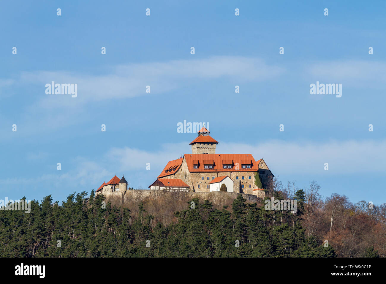 Vista del castillo de Wachsenburg en Turingia. Foto de stock