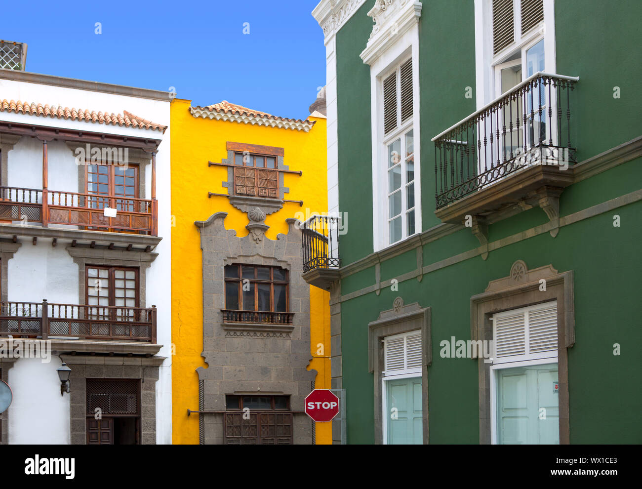 Las Palmas de Gran Canaria Vegueta casa colonial fachadas España Fotografía  de stock - Alamy