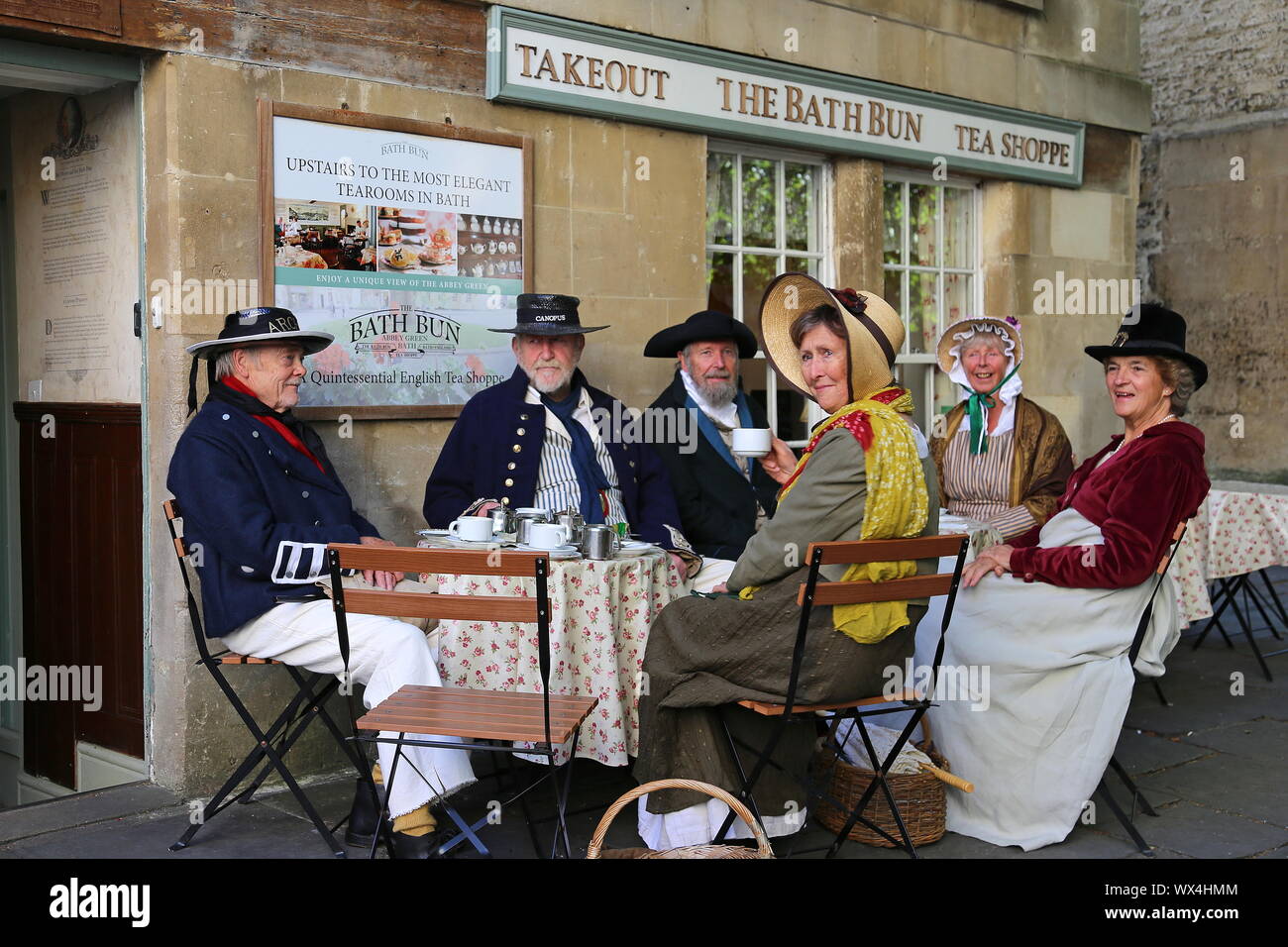 El baño Bun té Shoppe, Festival de Jane Austen, La Abadía de Bath, Verde, Somerset, Inglaterra, Gran Bretaña, Reino Unido, Europa Foto de stock